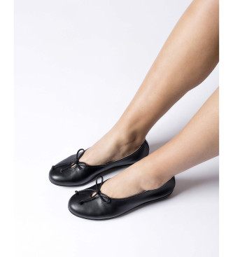 Wonders Ballerines en cuir noir Celestina