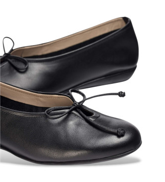 Wonders Celestina black leather ballerinas