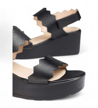 Wonders Skórzane sandały fioletowo-czarne 