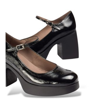 Wonders Black Leather Lady Shoes