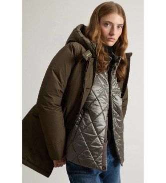 Woolrich Artic Parka in Ramar Cloth green