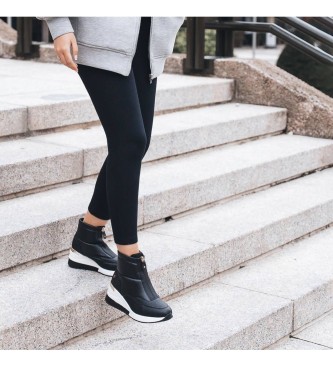 Xti Sportive ankle boots with black wedge -Height 6 cm