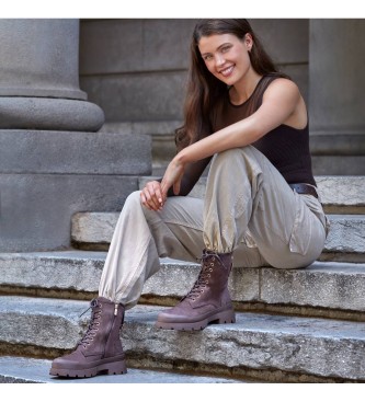 Xti Taupe suede ankle boots