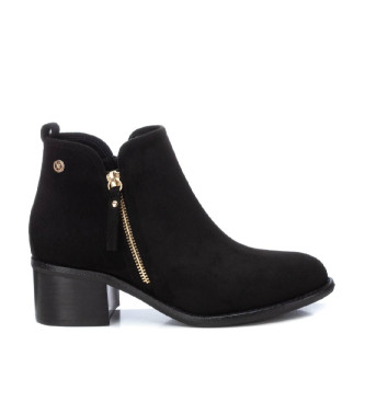 Xti Leather ankle boots 143420 black