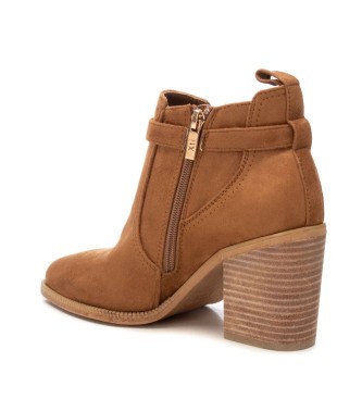 Xti Leather ankle boots 143883 brown