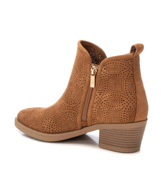 Xti Leather ankle boots 143886 brown