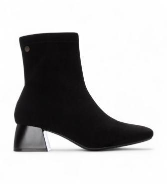 Xti Ankle boots 144290 black