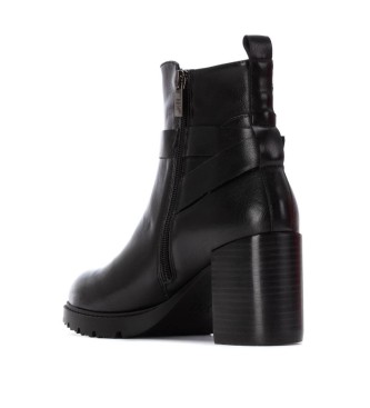 Xti Ankle boots 144300 black