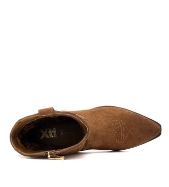 Xti Boots 144307 brown