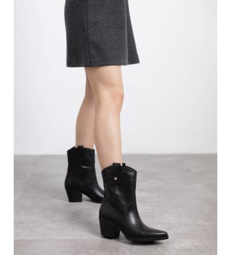 Xti Boots 144718 black