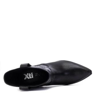 Xti Boots 144718 black