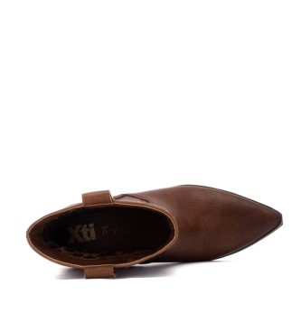 Xti Boots 144718 brown