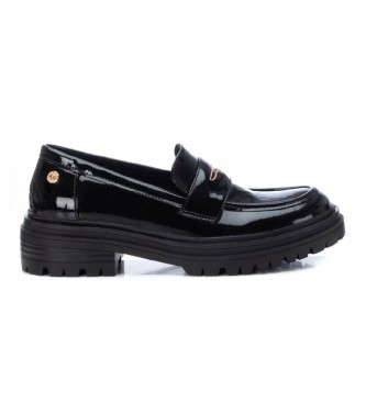 Xti Black patent leather loafers