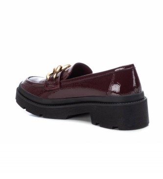 Xti Burgundy flat loafers