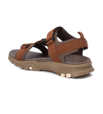 Xti Sandals 142779 brown