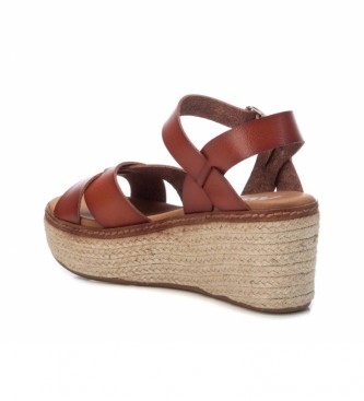 Xti Sandals 042361 camel -Height of the wedge: 7cm- -Sandals 042361 camel -Height of the wedge: 7cm- -Sandalias 042361 camel