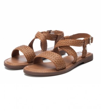 Xti Flat Sandals 042750 brown