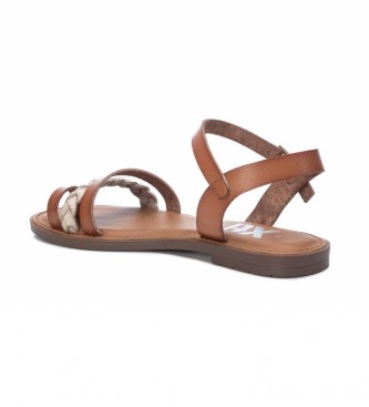 Xti Flat sandals 042881 brown