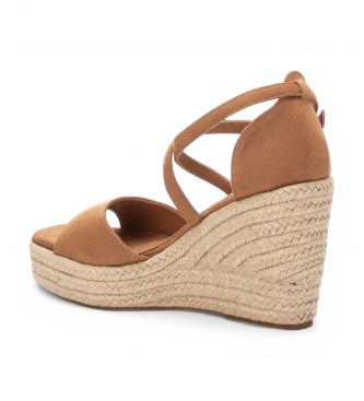Xti Sandals 142438 brown
