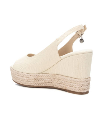 Xti Sandals 142665 off-white -Height 9cm wedge