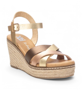 Xti Sandalias 142854 dorado -Altura cua 9cm-