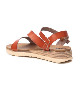 Xti Sandalias 142897 marrn