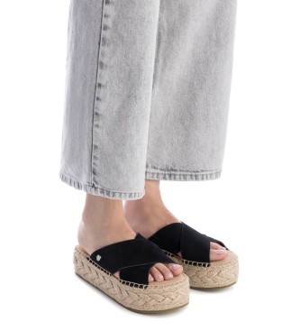 Xti Sandalias de piel 143640 negro