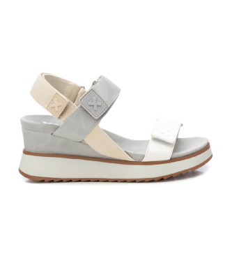 Xti Sandalen 143848 grau
