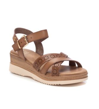 Xti Sandalen 143851 taupe
