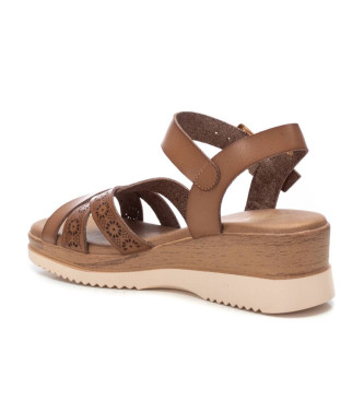 Xti Sandalen 143851 taupe