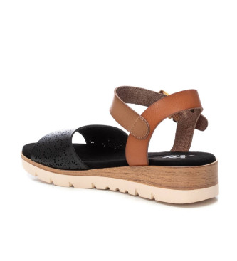 Xti Sandals 143856 black