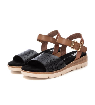 Xti Sandals 143856 black