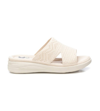 Xti Sandals 143985 beige