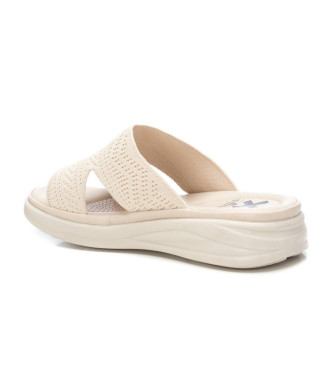Xti Sandals 143985 beige