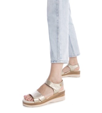 Xti Sand�lias 144099 douradas