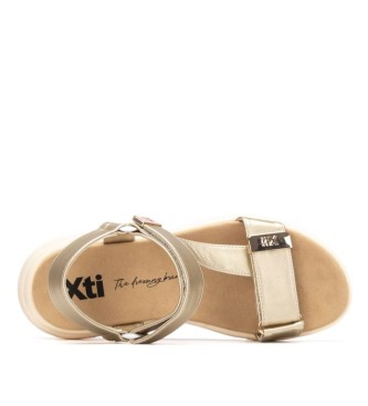 Xti Sand�lias 144112 douradas