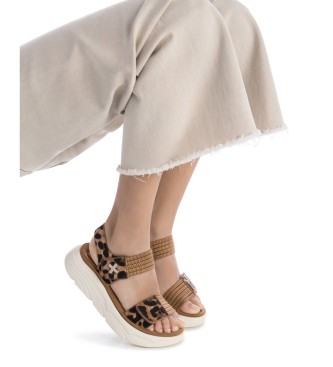 Xti Sandals 144599 brown