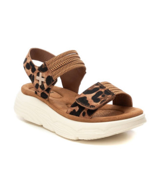 Xti Sandals 144599 brown