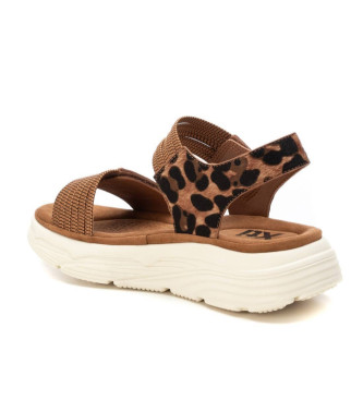 Xti Sandals 144599 brown
