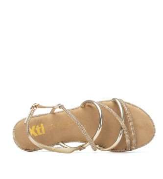 Xti Sand�lias 145106 douradas