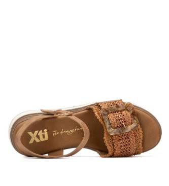 Xti Sandals 145240 brown