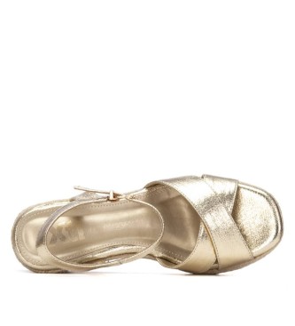Xti Sandals 145328 gold