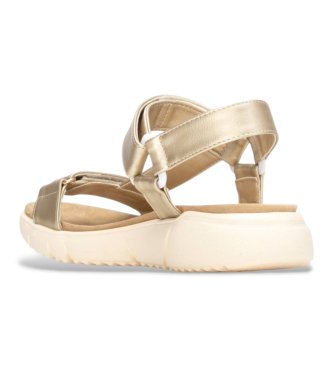 Xti Sand�lias 144112 douradas