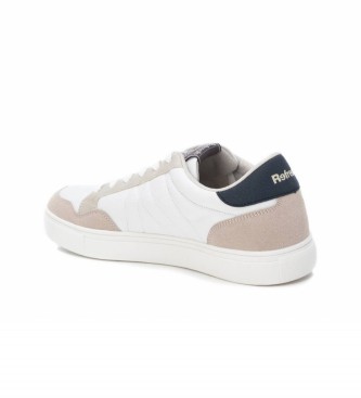 Xti Baskets combines blanches