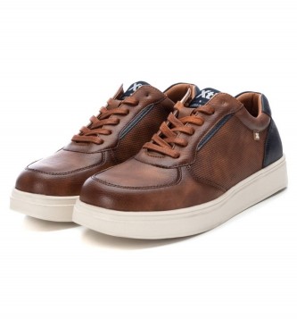 Xti Trainers 142167 brown