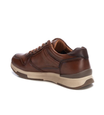 Xti Trainers 142928 brown