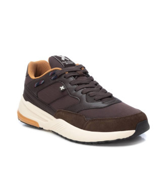 Xti Trainers 143161 brown