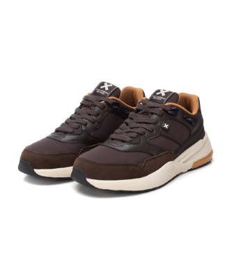 Xti Trainers 143161 bruin