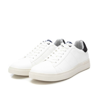 Xti Trainers 143759 white