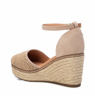 Xti Shoes 044862 taupe -Height wedge: 8 cm